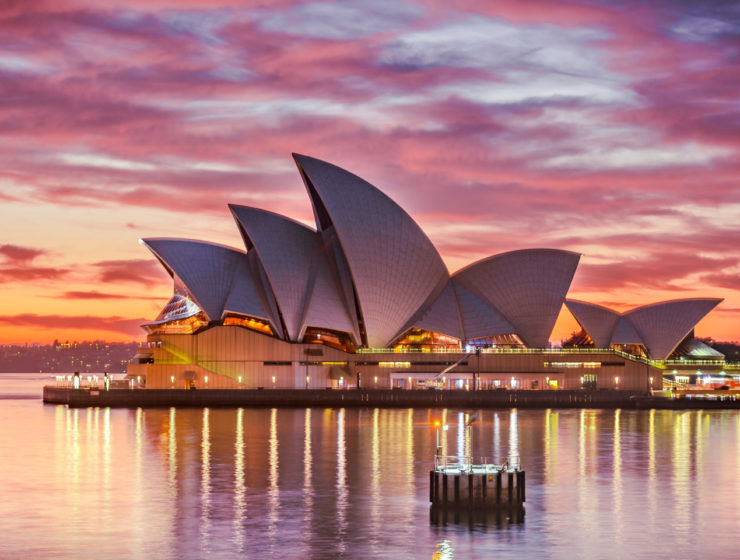 Sydney Opera House Qantas longest flight Sydney London